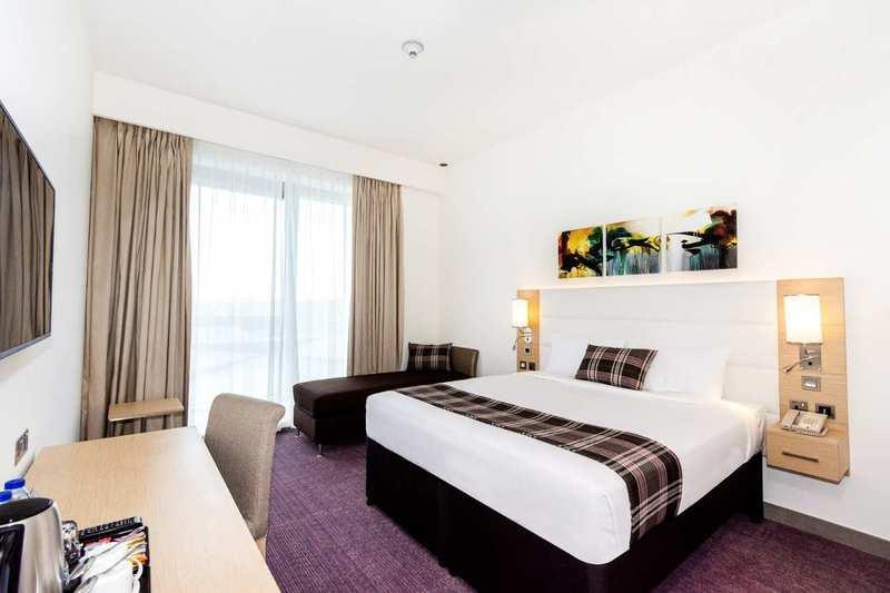 Premier Inn Dubai Dragon Mart Luaran gambar