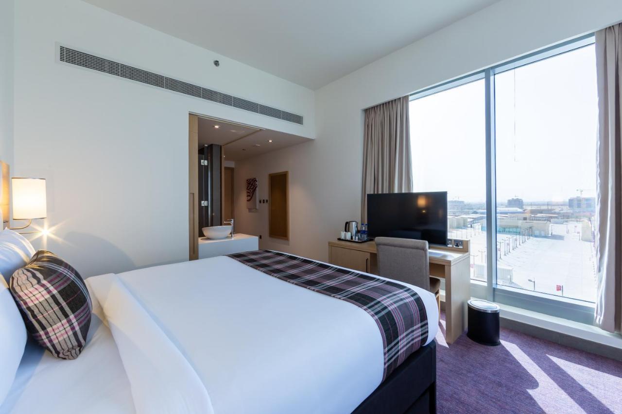 Premier Inn Dubai Dragon Mart Luaran gambar